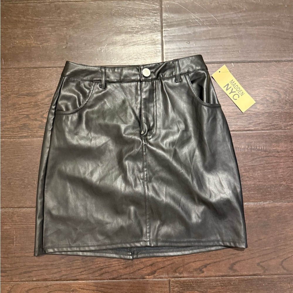 Steve Madden Black Leather-Style Pencil Skirt
